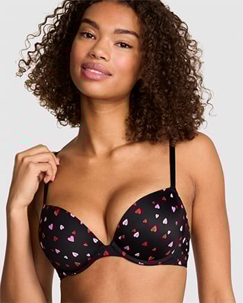 Wear Everywhere Super Push-Up Bra. Double bump push up padding that gives major lift and shaping to add up to 1.5 cup sizes. Fully adjustable and convertible straps to wear classic or cross-back.