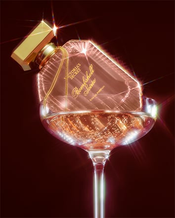 Victoria's Secret 7 項目のリクエスト セト Victorias secret fashion show 1997 hi-res stock photography and