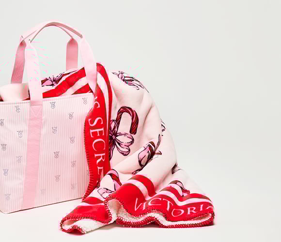 Limited Time. Free Shine Tote + Blanket with a $150+ Purchase. Tote valued at $59.95. Blanket valued at $69.95. Code COZY150. Exclusions apply.