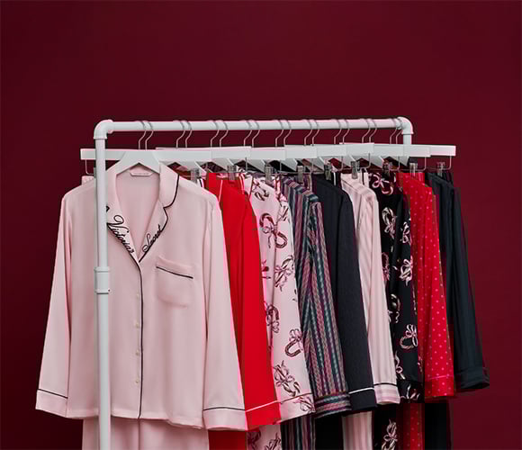 <p>Bestselling Sleep. Discover our comfiest, most-loved pieces for sleeping, lounging, and more.</p>