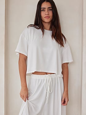 The Cloud Crop Tee