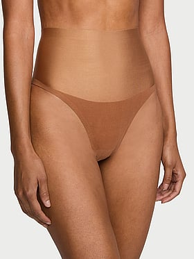 SmoothingShimmer™ Thong Panty