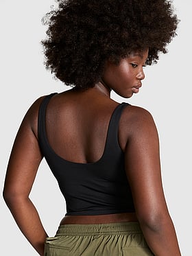 Soft Seamless Notched Tank Top