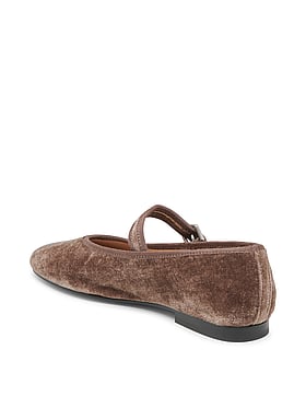 Roslyn Ballet Flat