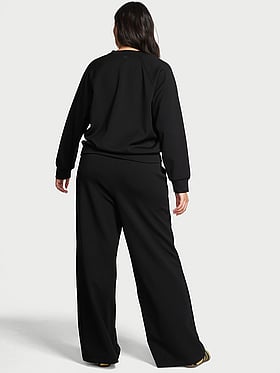 VSX Winter Featherweight Knit 2-Piece Lounge Set