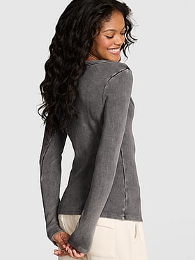 Vintage Ribbed Button-Down Long-Sleeve Tee