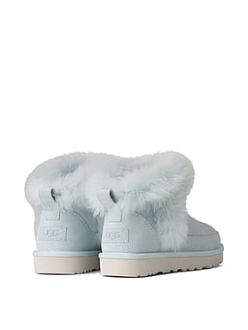 Classic Ultra Mini Chalet Boot