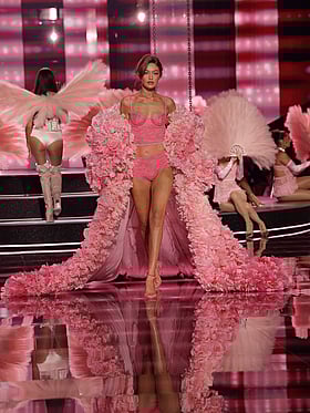 Wicked Twinkle Lace Cami & Shortie Set