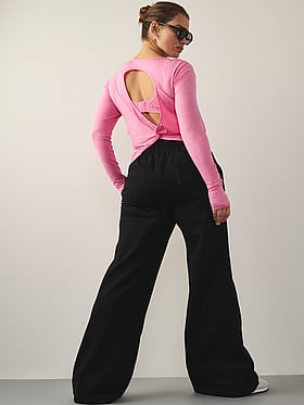 VSX Drapey Knit Long-Sleeve Open-Back Tee