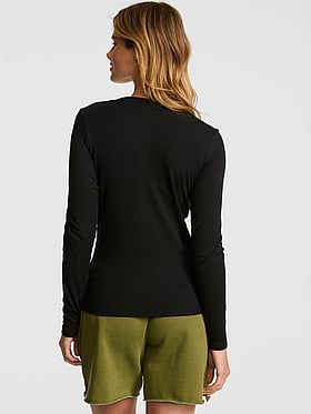 Relaxed Rib Long-Sleeve Henley Tee