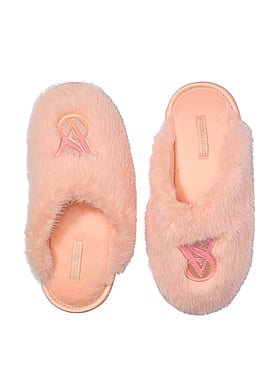 Luxe Plush Closed-Toe Slippers