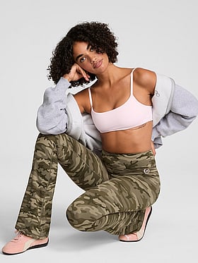 PINK Relay™ Flare Leggings