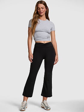 PINK Relay™ Cropped Flare Leggings
