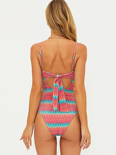 Victoria's Secret スイムウェア カタログ – Victoria's Secret