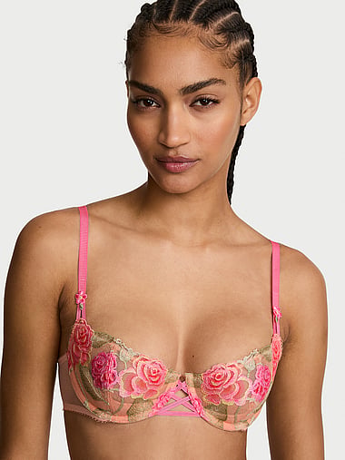 Bra and Panty Sets: Sexy and Luxurious Matching Sets