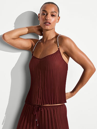 Shop Red Women's Swimwear & Cover-Ups for Perfect Fit, Comfort and