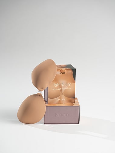 Nood - Reusable Light & Airy Strapless Adhesive Bra