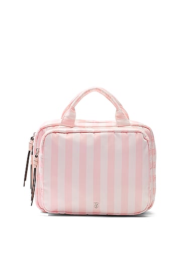 Accessories: Bags, Wallets, Slippers & More