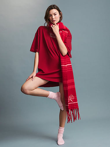 Victoria's Secret - Cozy Blanket Scarf