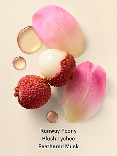 Fine Fragrance - Bombshell Runway Ft. Limited-Edition Swarovski® Crystal-Embellished Accessory 3.4 oz, image 2