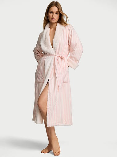 Victoria's Secret - CozyFlannel™ Reversible Faux Fur-Lined Robe, image 1