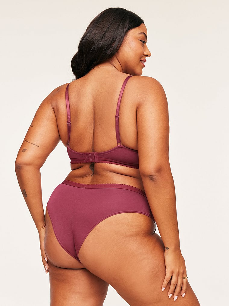 Samanta Bralette