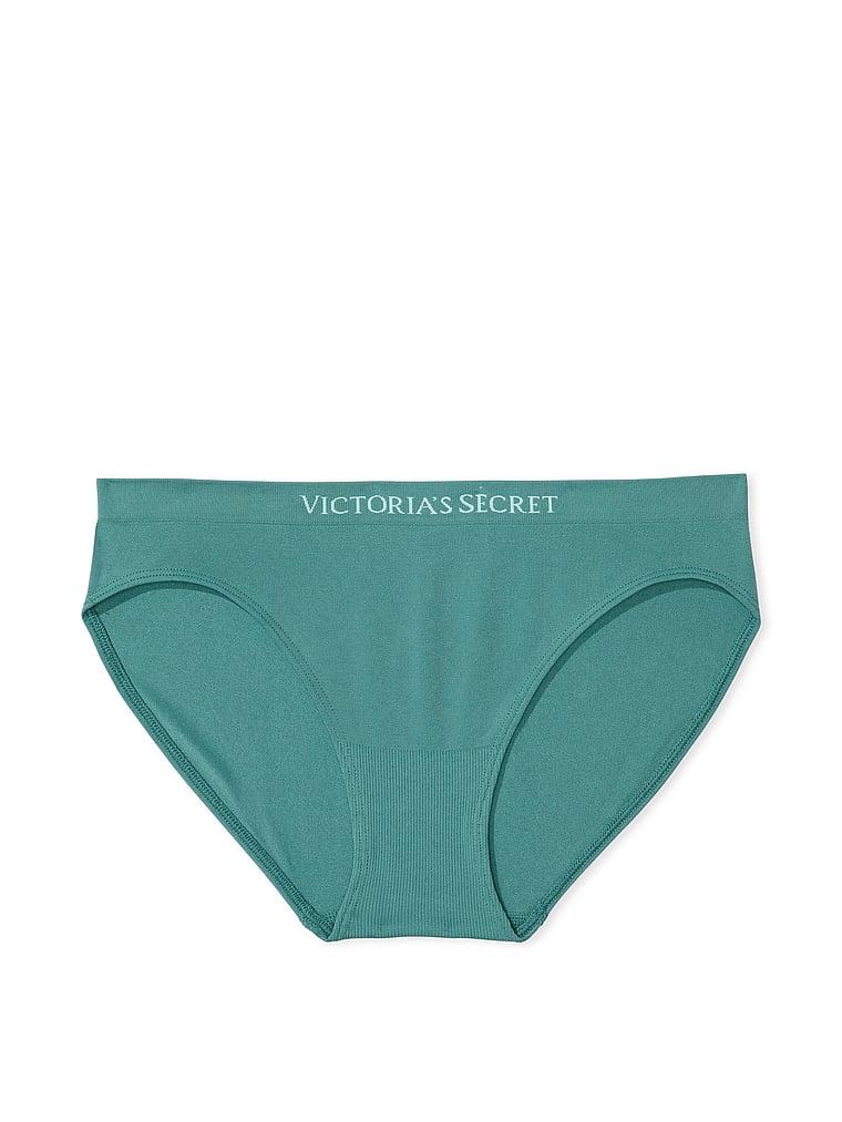 Victoria's Secret Seamless Panties (MEDIUM) ✨ Price: 400 for 3pcs Code: M7  Quality Features: • Seamless • Stretchable • Comfo