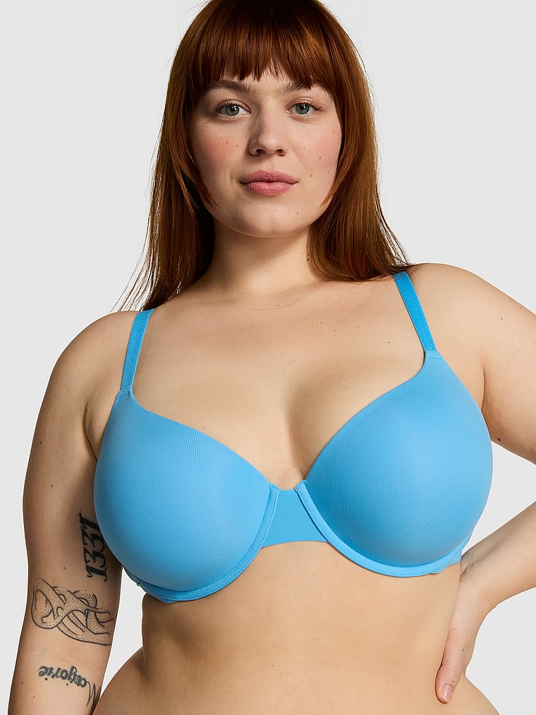 PINK Wear Everywhere Wear Everywhere Lightly Lined T-Shirt Bra, Castaway Blue, onModelFront, 3 of 4 Lulu is 5'7" and wears 38DDD (F) or Large