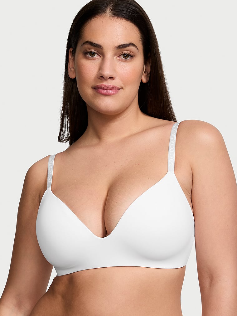 Victoria's Secret, The T-shirt Lightly Lined Wireless Bra, VS White, onModelFront, 1 of 3 Lorena is 5'9" or 175cm and wears 34DD (E) or Large