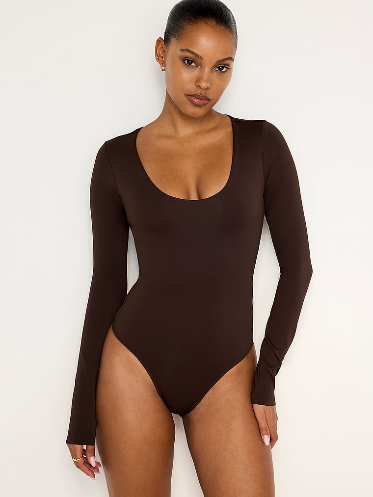 Victoria's Secret, Good American Scuba Scoop Longsleeve Bodysuit, Bark, onModelFront, 1 of 3