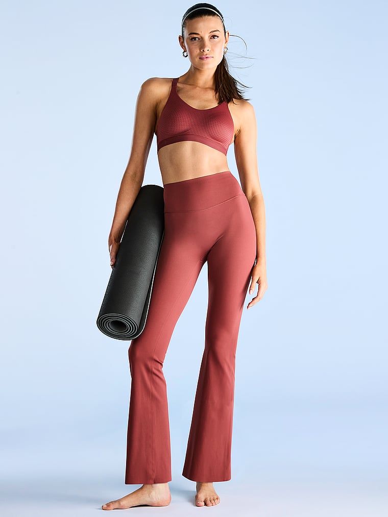 Victoria's Secret, VSX VSX Elevate™ Flare Legging, Russet, onModelSide, 4 of 4 Kennidy is 5'11" or 180cm and wears Small
