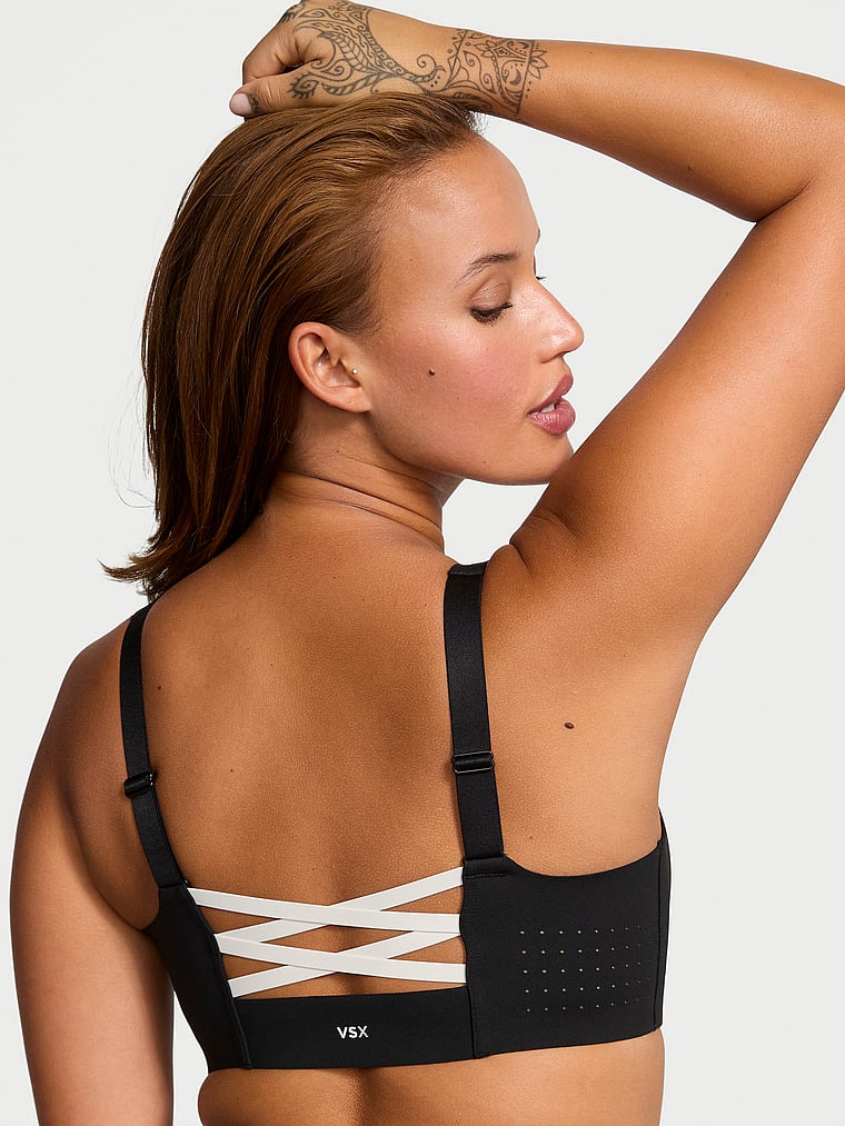 Victoria's Secret, VSX VSX Featherweight Max™ Front-Close Sports Bra, Black & Classic Plaster, onModelBack, 4 of 4 Sofia  is 5'8" or 173cm and wears 36D or Large