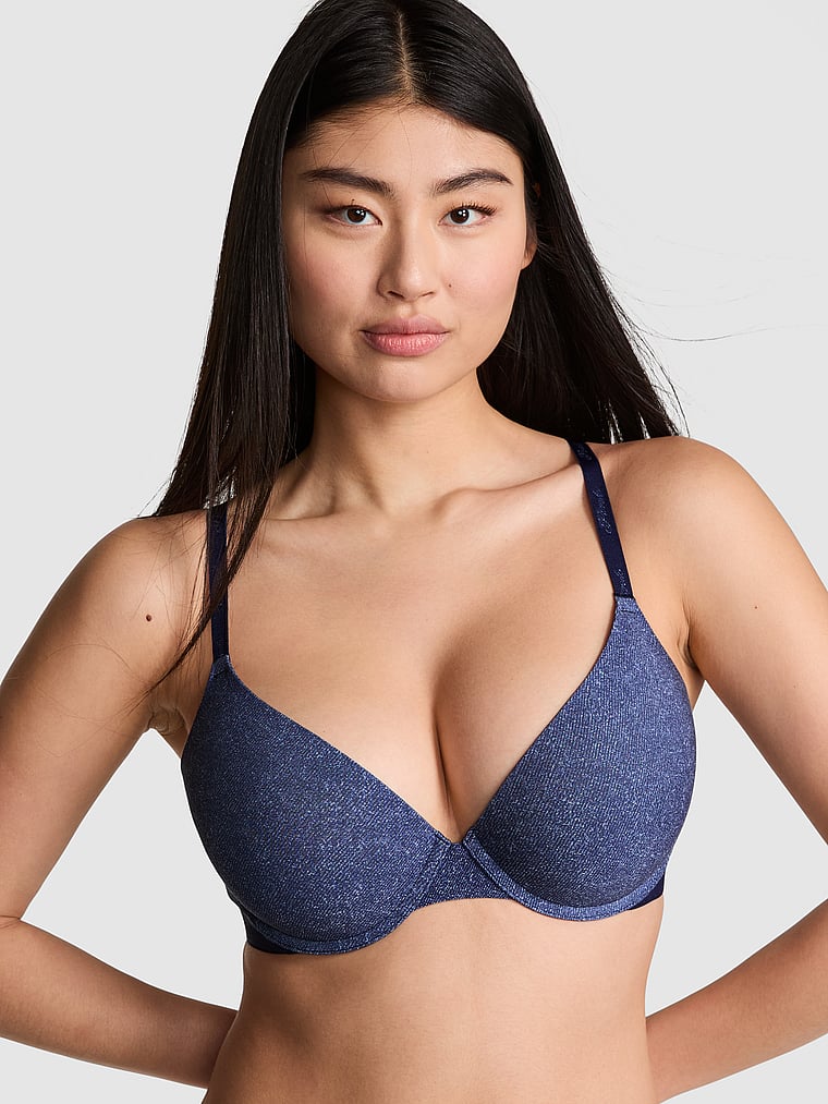 PINK Wear Everywhere Wear Everywhere
Push-Up Bra, Dark Denim, onModelFront, 1 of 4 Gloria is 5'9" and wears 34D or Small