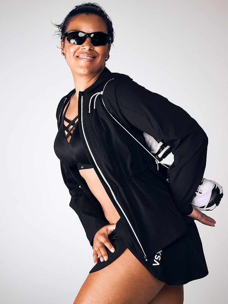 Victoria's Secret, VSX VSX ActiveFlex Run Jacket, Black, onModelSide, 4 of 5