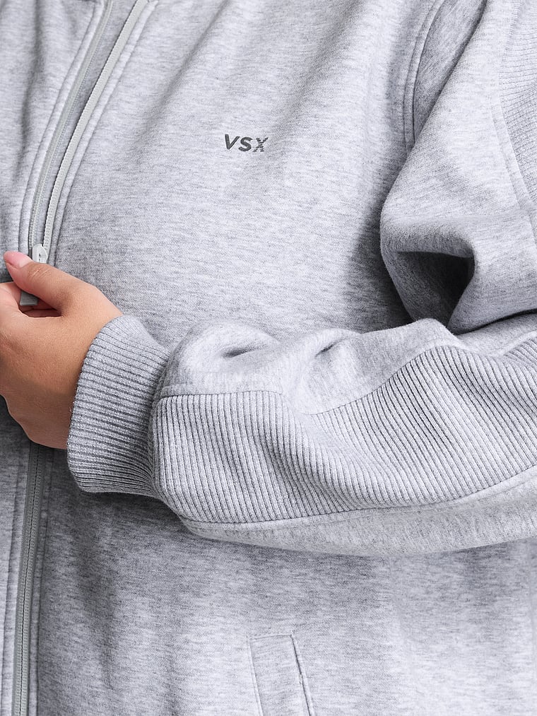 Victoria's Secret, VSX VSX Movement Fleece Jacket, Medium Heather Grey, detail, 5 of 5 Karmi is 5'10" or 178cm and wears Large