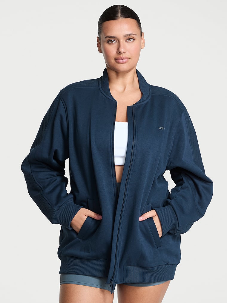 Victoria's Secret, VSX VSX Movement Fleece Jacket, Impact Blue, onModelFront, 3 of 5 Karmi is 5'10" or 178cm and wears Large