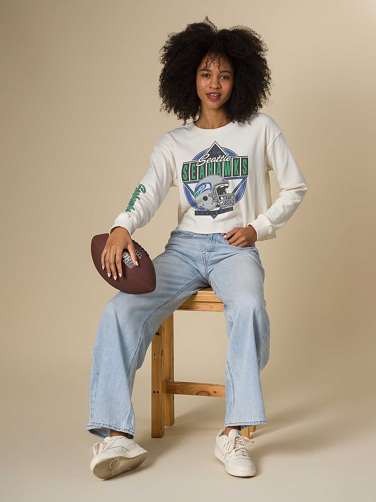 Victoria's Secret, Junk Food Clothing Seattle Seahawks Helmet Crop Fleece, Vintage White - Seahawks, onModelBack, 2 of 4