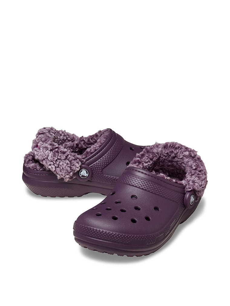 Crocs Classic Fleece Lined Clog, Plush Plum, onModelSide, 3 of 4