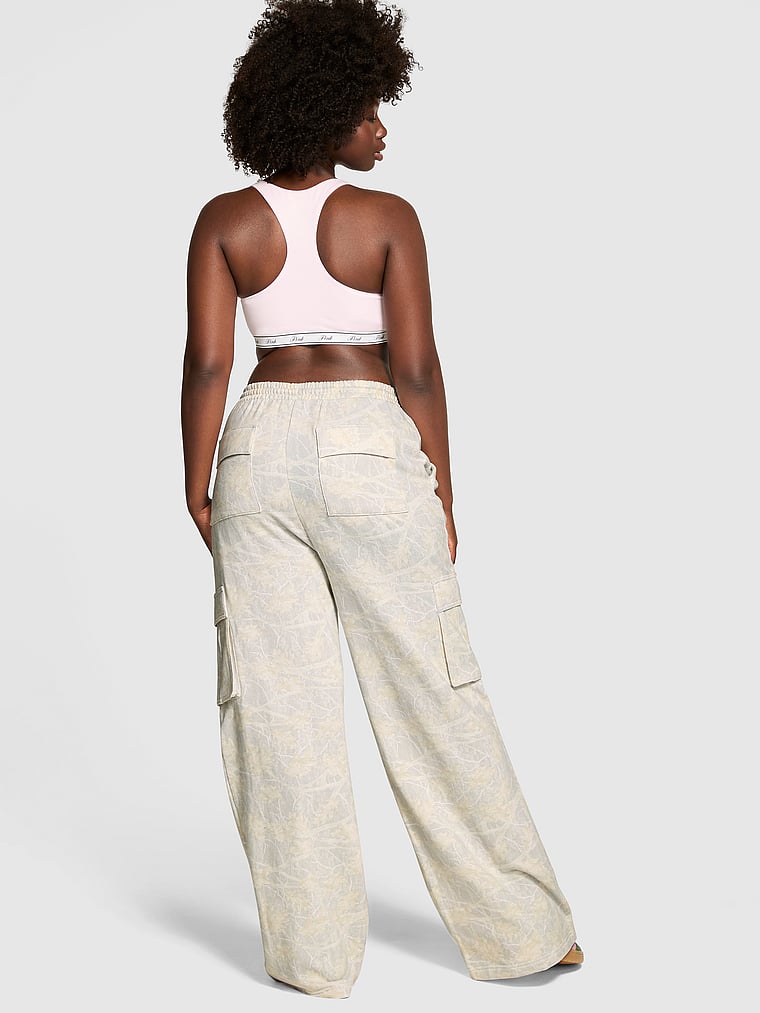 Ivy Fleece Wide-Leg Cargo Sweatpants