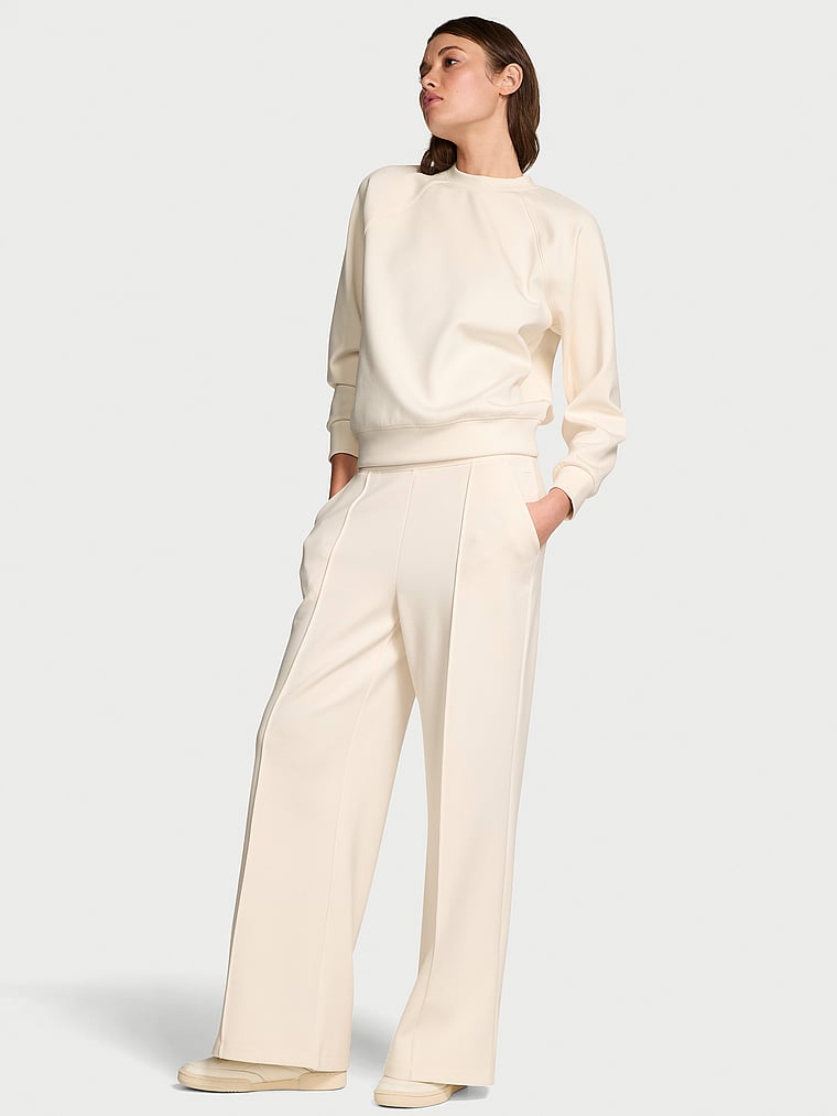 VSX Winter Featherweight Knit 2-Piece Lounge Set