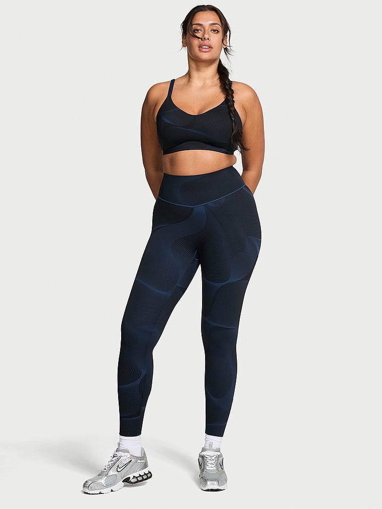 Victoria's Secret, VSX VSX Elevate™ Legging, Blue Marble, onModelFront, 1 of 3 Karmi is 5'10" or 178cm and wears Large