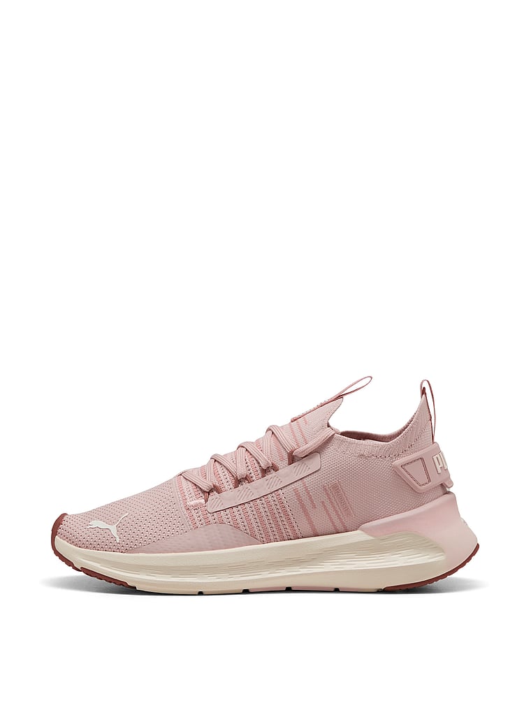 Softride Symmetry Fuzion Sneaker