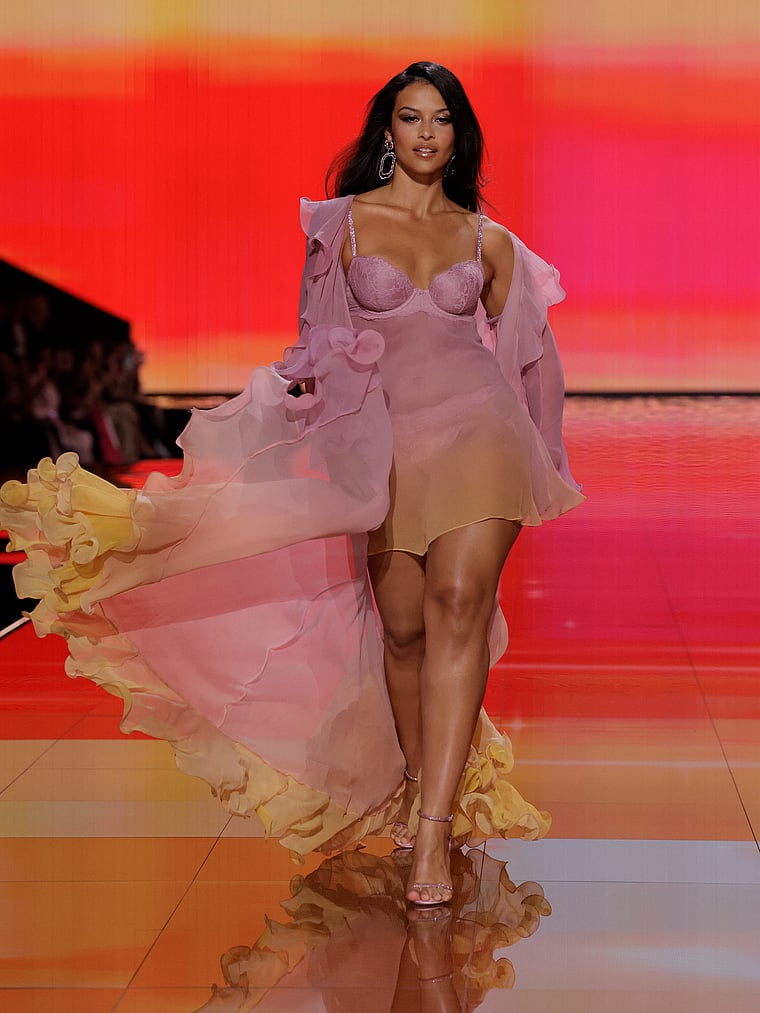 Victoria's Secret, Dream Angels Twinkle Lace Lightly Lined Demi Bra, Dusk Mauve, onModelFront, 2 of 4