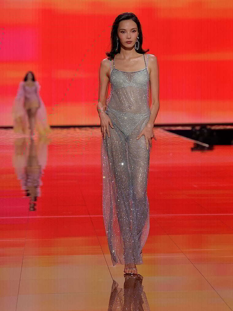 Victoria's Secret, Dream Angels Twinkle Lace Push-Up Bra, Mint Crush, onModelFront, 1 of 1