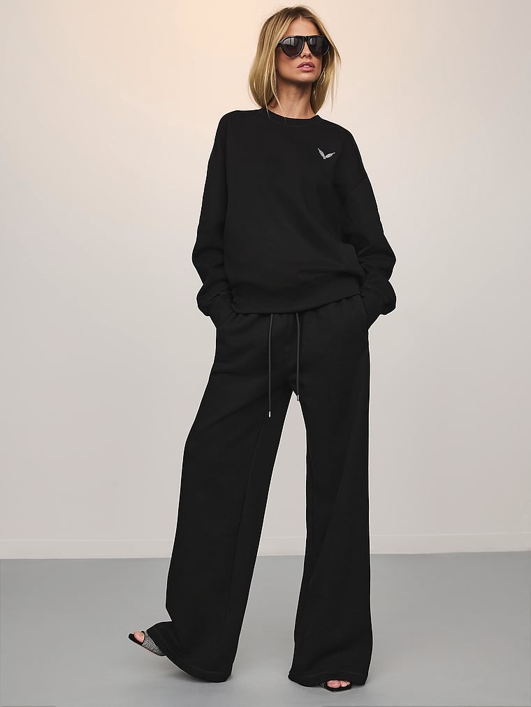 Victoria's Secret, Angel Essentials Effortless Fleece Wide-Leg Sweatpant, Pure Black, onModelSide, 3 of 4