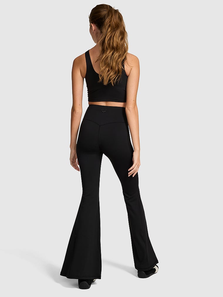 PINK Relay™ Super Flare Leggings