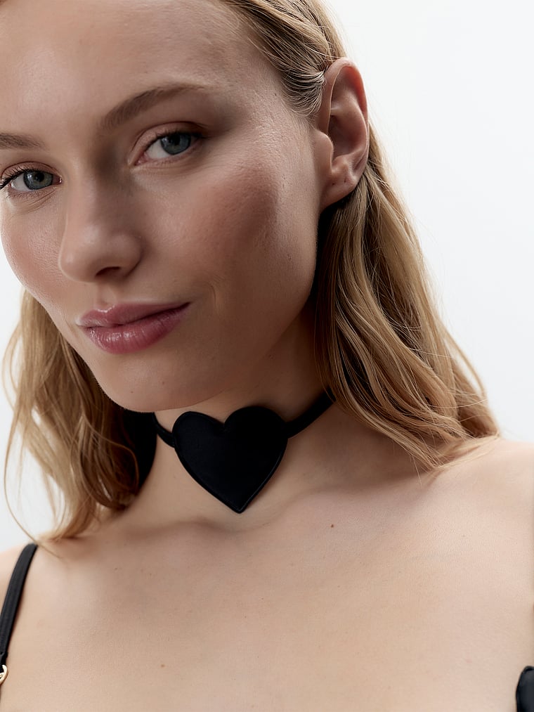 Gia Choker