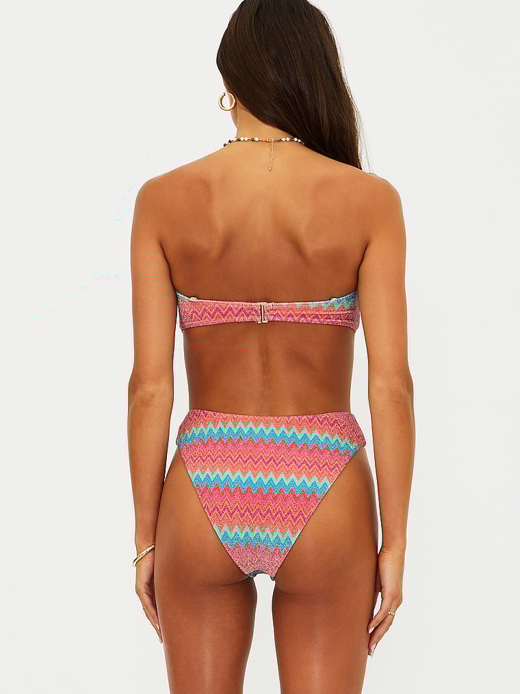 Victoria's Secret, Beach Riot Amarie Bikini Bottom, Strawberry Ice Chevron, onModelFront, 1 of 2