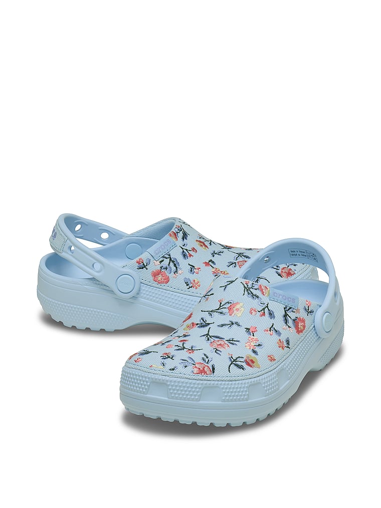 Classic Crafted Floral Clog