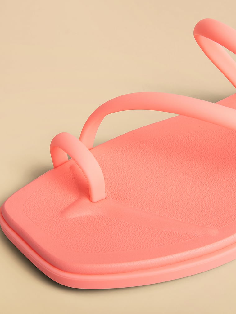 Miami Toe-Loop Sandal